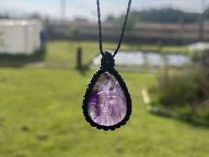Colgante Macramé Amatista Trapiche Gota