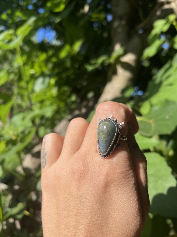 Anillo de Obsidiana Manto Huichol Sol