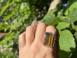 Anillo de Ojo de Tigre