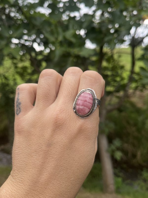 Anillo de Rodocrosita ovalado