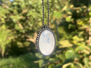 Colgante de Macramé de Piedra de Luna