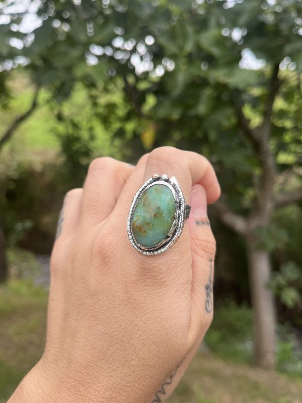 Anillo de Opalina de Perú con aguas