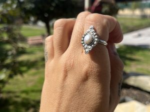 Anillo de Perla de río