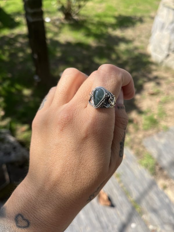 Anillo de Jade de Guatemala lágrima