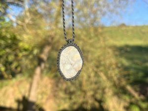 Colgante de Macramé de Ágata del desierto