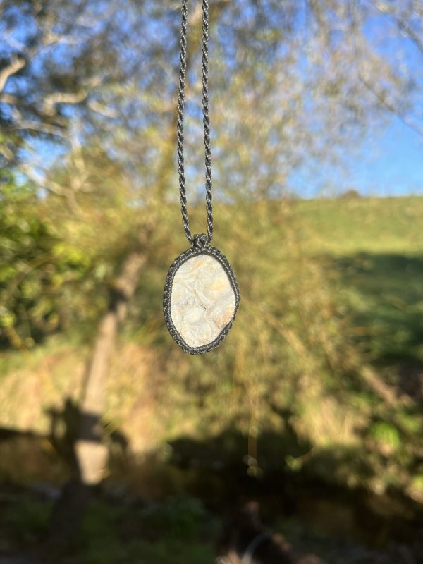 Colgante de Macramé de Ágata del desierto