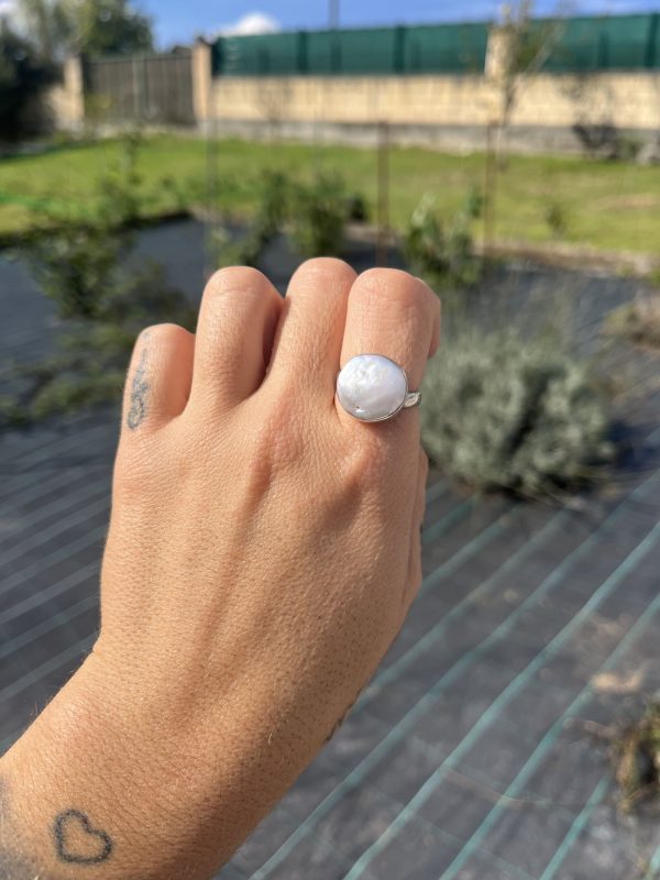 Anillo de Perla de río luna llena