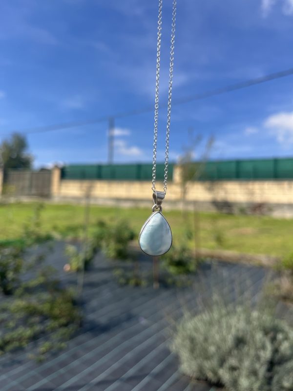 Colgante de Larimar lágrima mediana