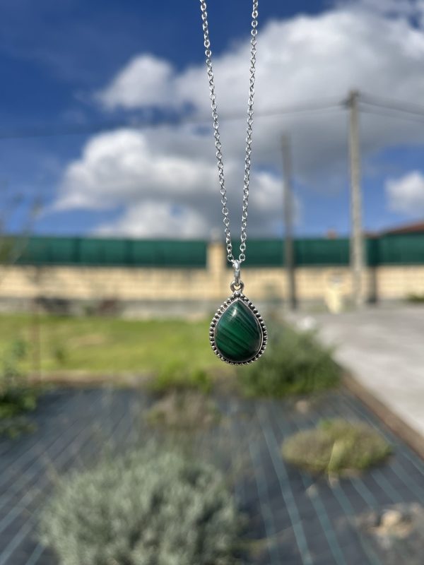 Colgante de Malaquita lágrima estilo boho
