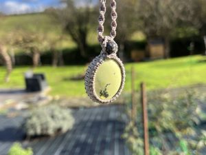 Colgante de Macramé de Serpentina de Perú