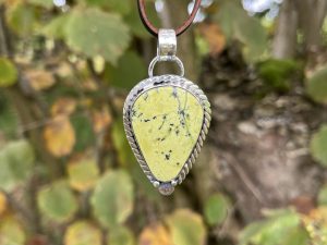 Colgante de Serpentina de Perú serpiente