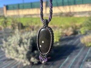Colgante de Macramé de Obsidiana copo de nieve