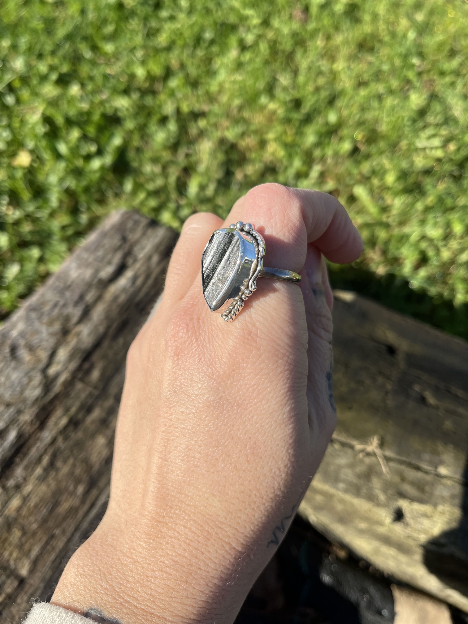 Anillo de Turmalina negra lágrima - Imagen 2