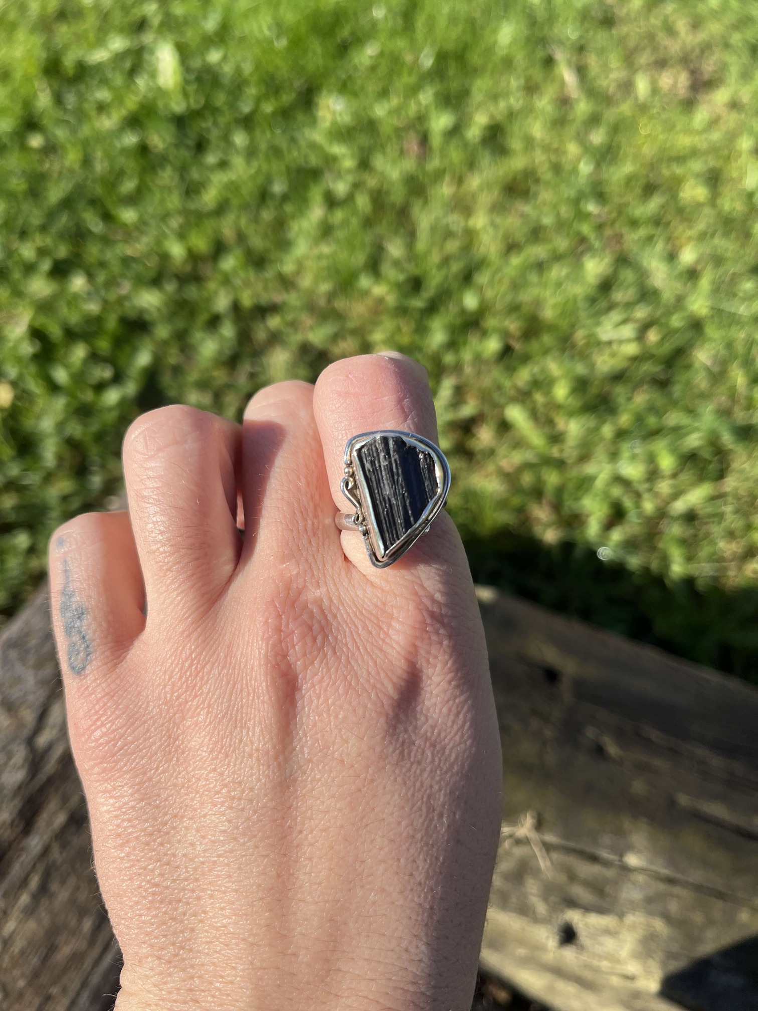 Anillo de Turmalina negra peque