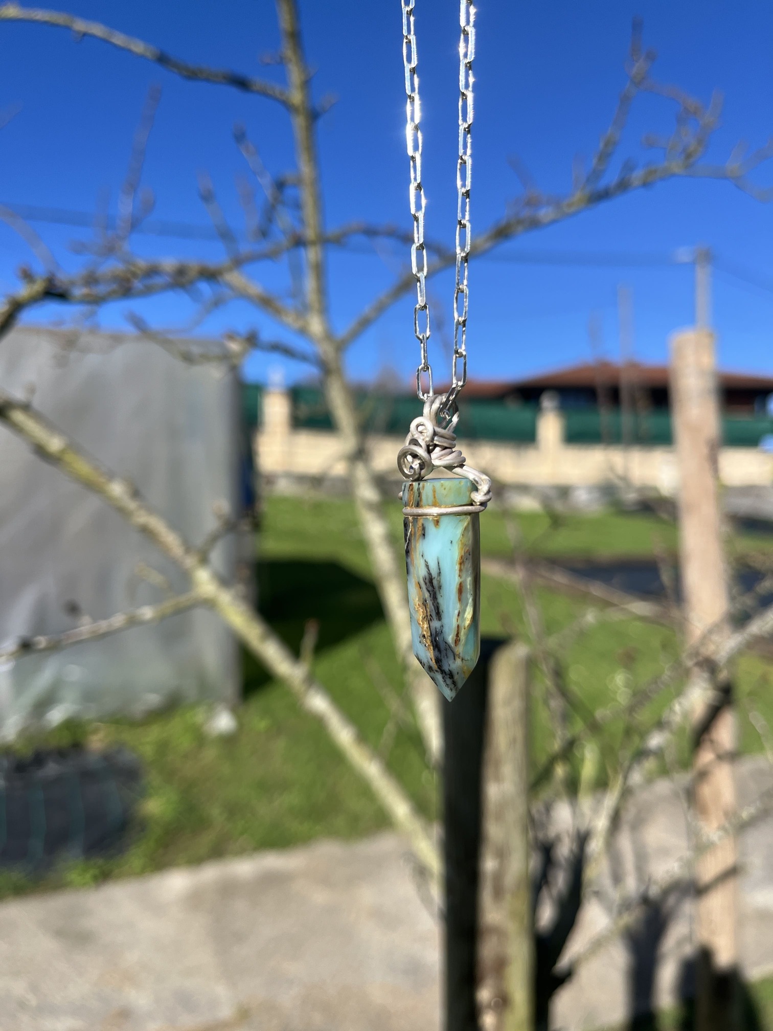 Colgante de Punta de Ópalo Andino