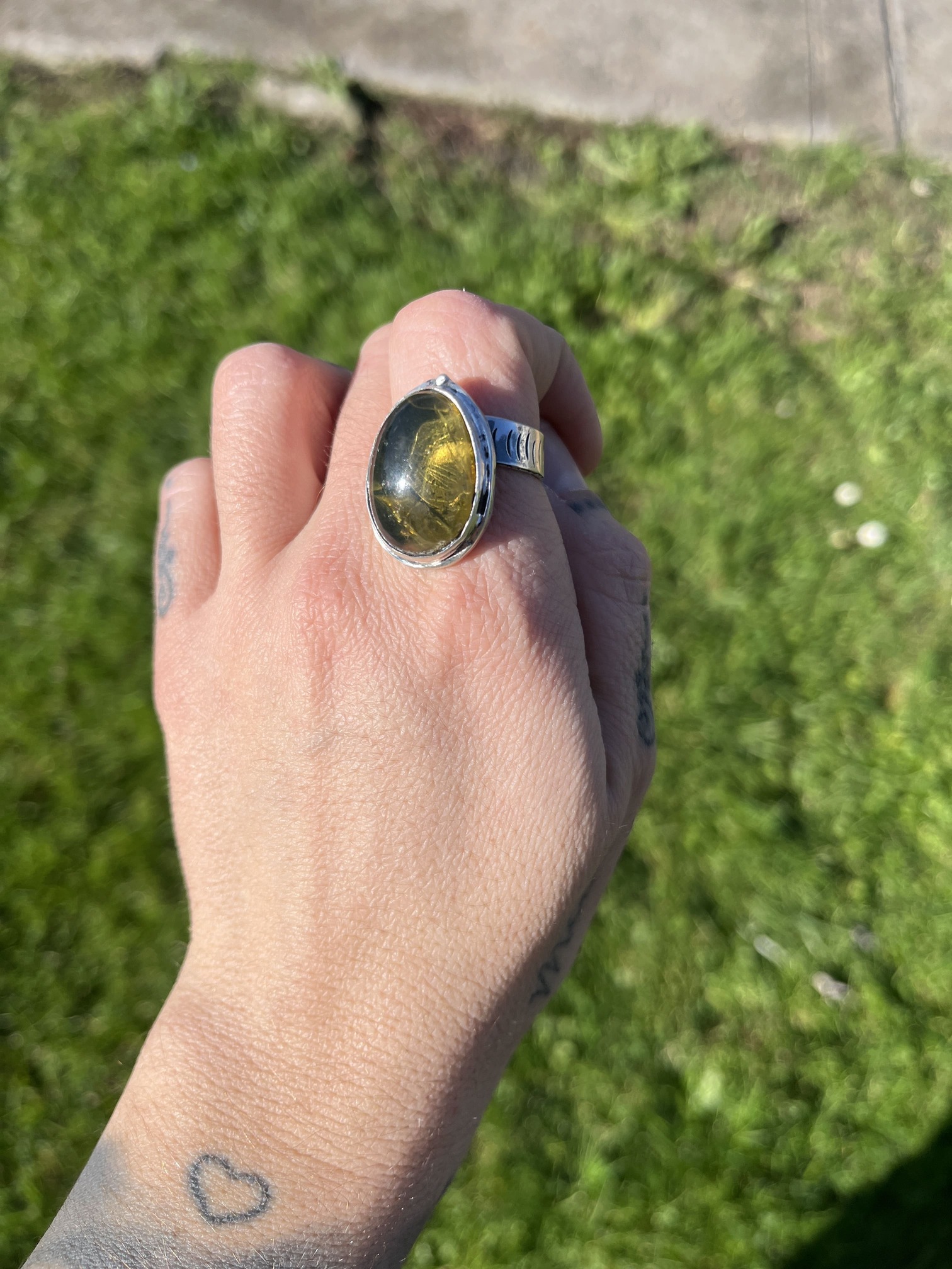 Anillo de Ámbar - Imagen 2