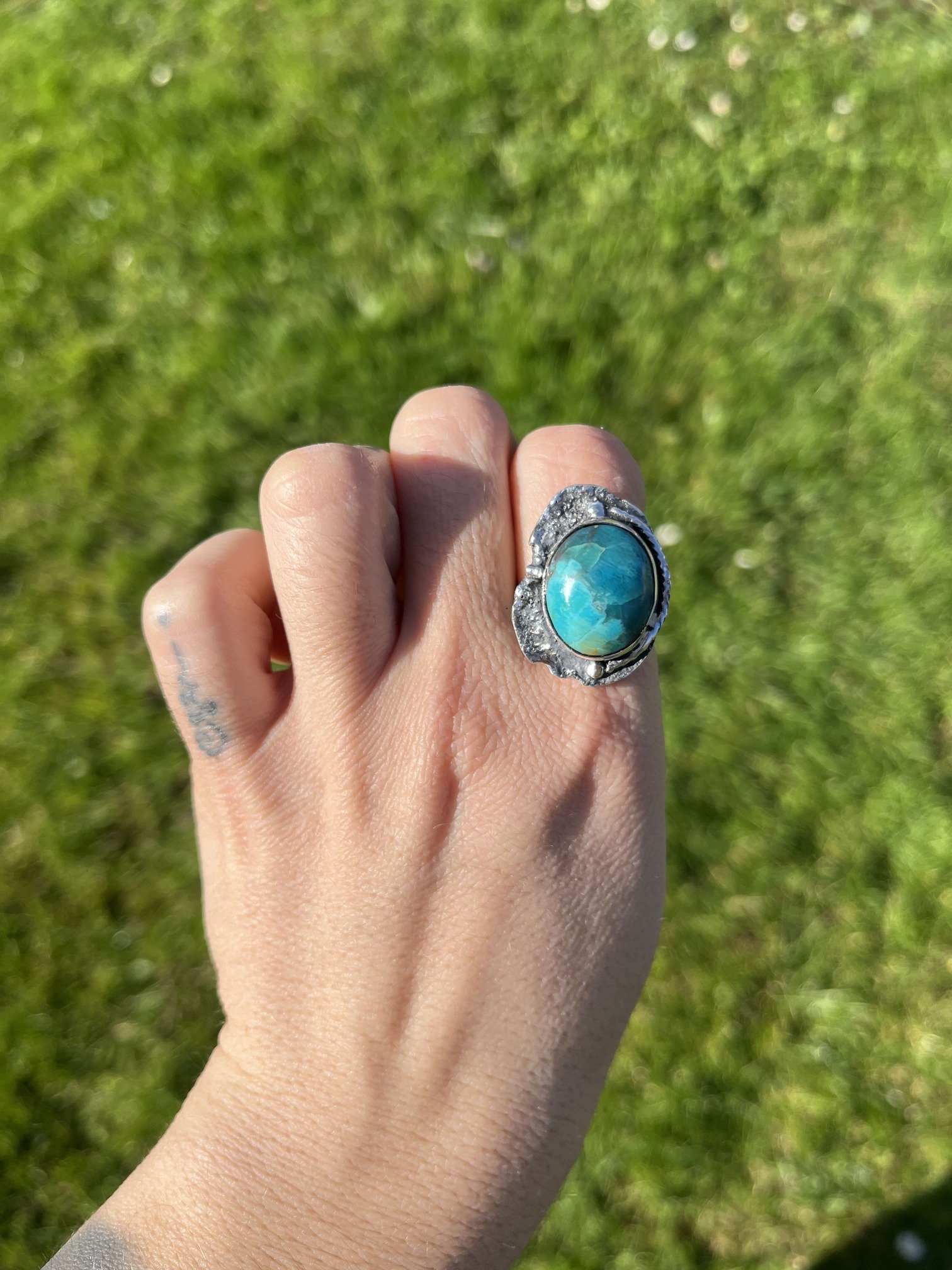 Anillo de Crisocola peruana pétalos - Imagen 2