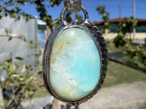 Colgante de Ópalo Andino