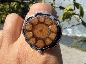 Anillo de Ayahuasca flor salvaje